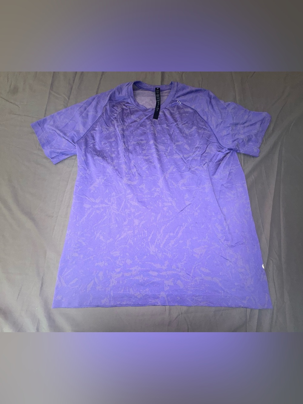 Lululemon metal vent tee